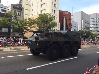 jieitai01.jpg
